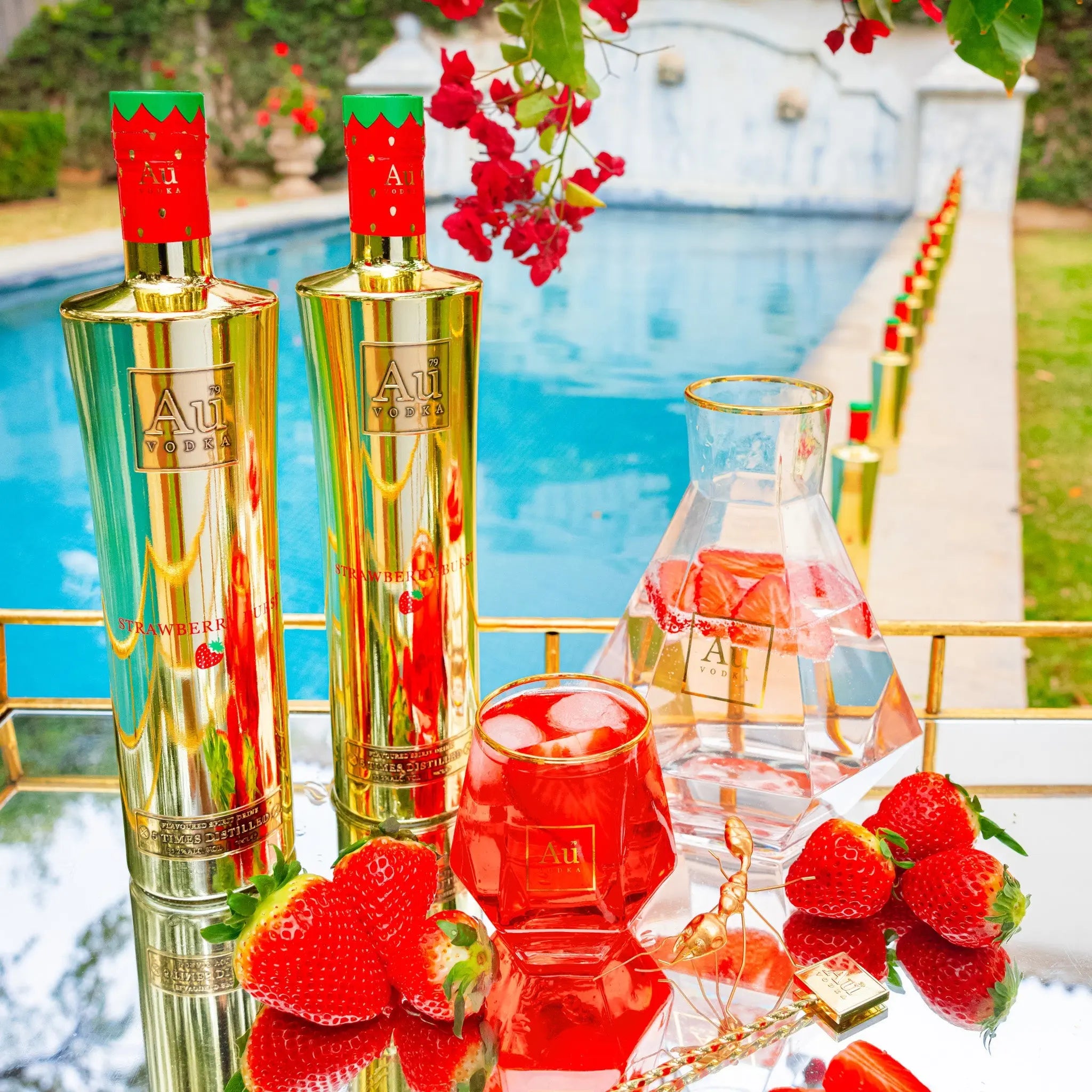 AU STRAWBERRY BURST VODKA 70CL - RV Drinks