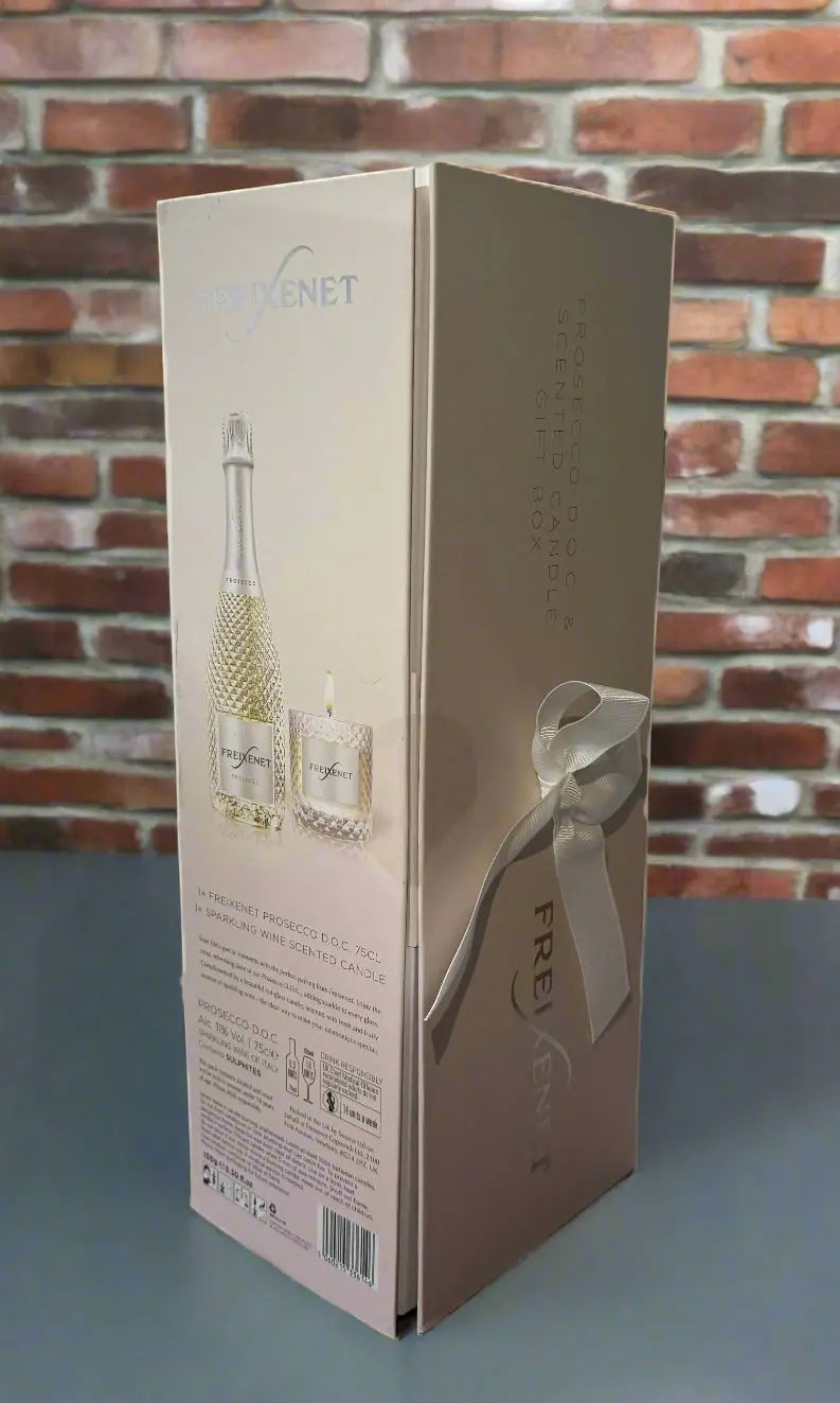 Freixenet Prosecco D.O.C. 75cl & Scented Candle Gift Box - RV Drinks