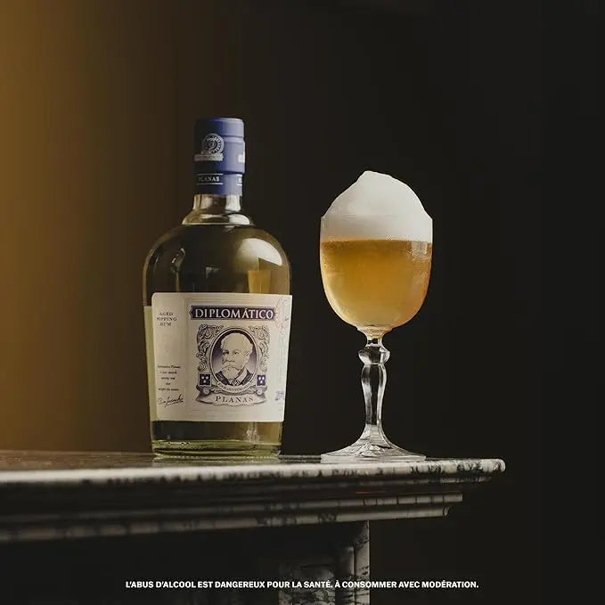 Diplomatico Planas Premium Venezuelan Aged White Rum 70cl - RV Drinks