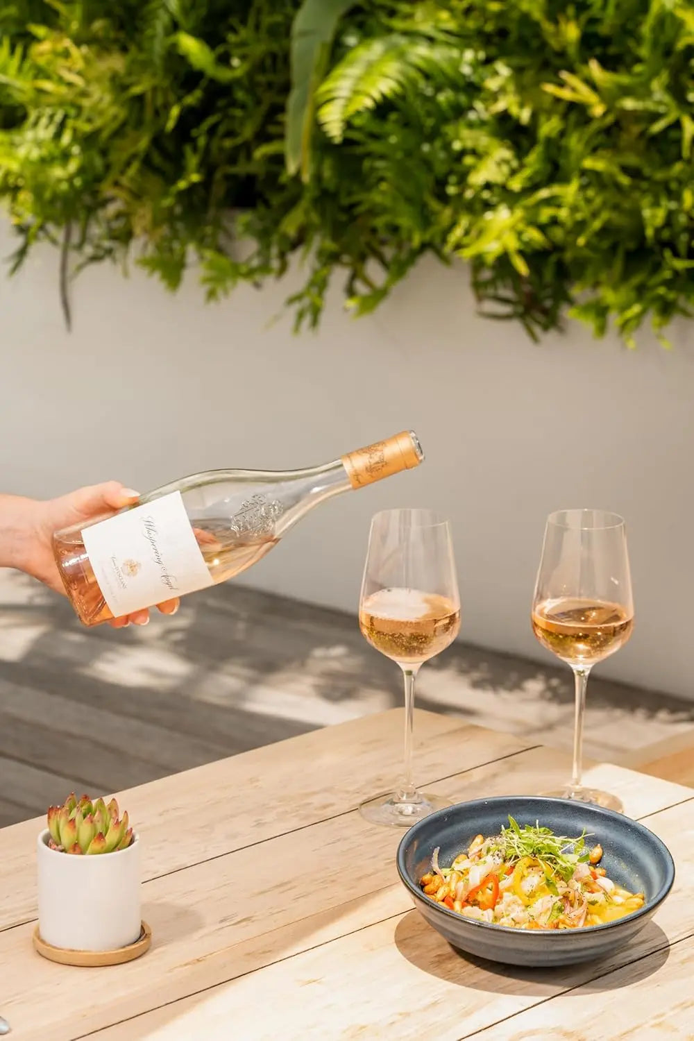 Whispering Angel by Caves d'Esclans, Côtes de Provence Rose Wine, 2024 75cl - RV Drinks